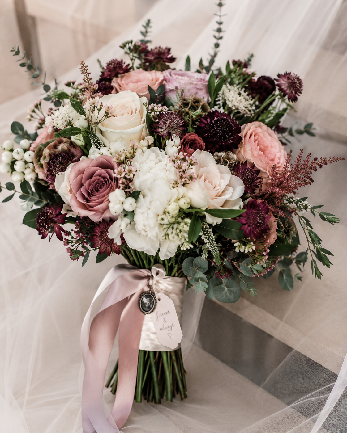 Wedding Flower Bouquets-Customized